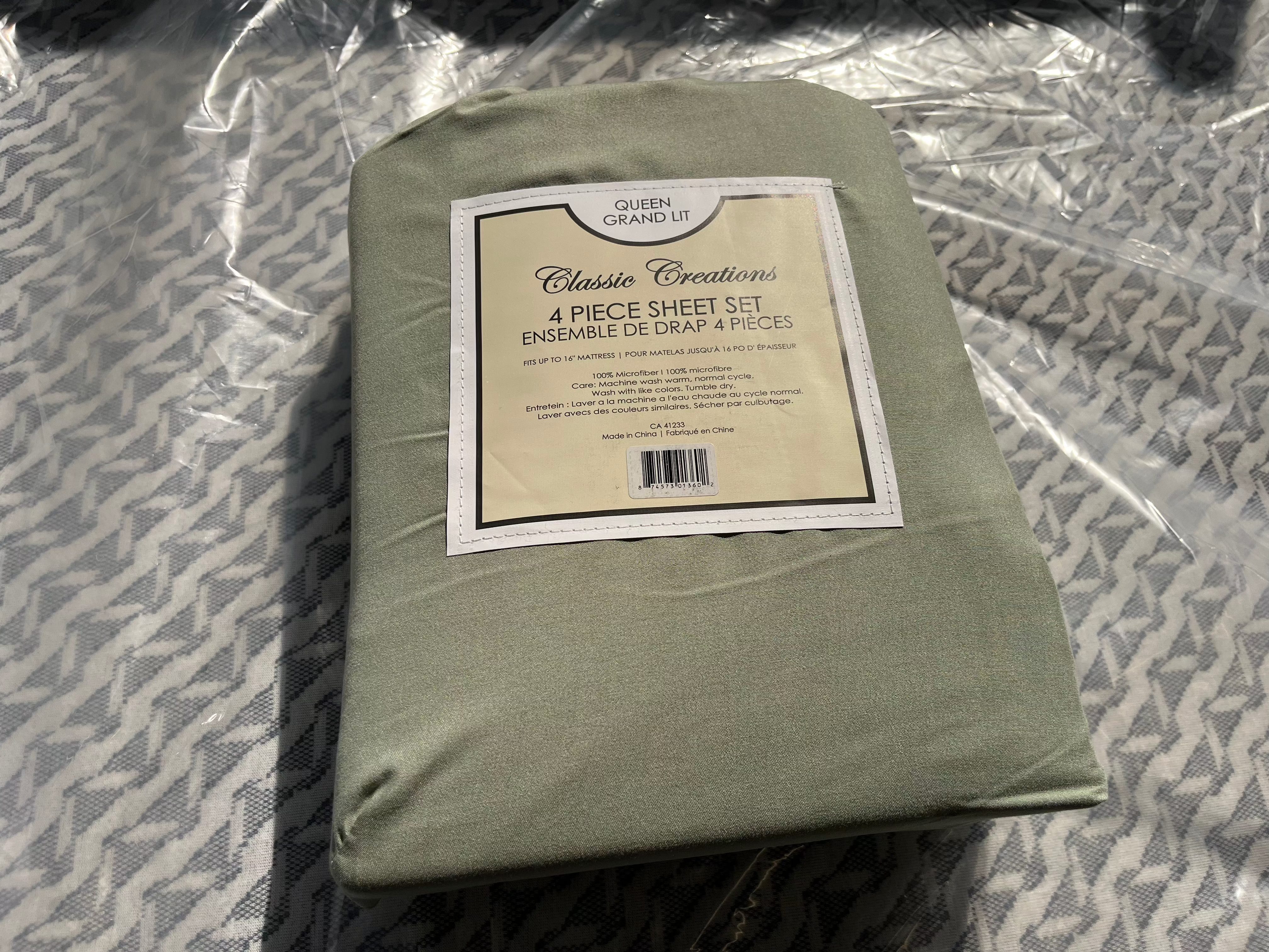 Classic Creations 4 pc Sheet Set